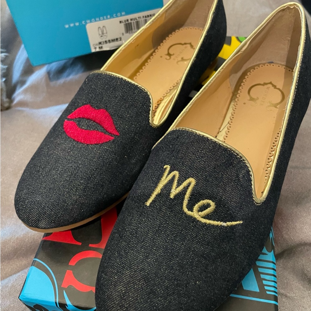 C. Wonder Novelty Smoking Shoes